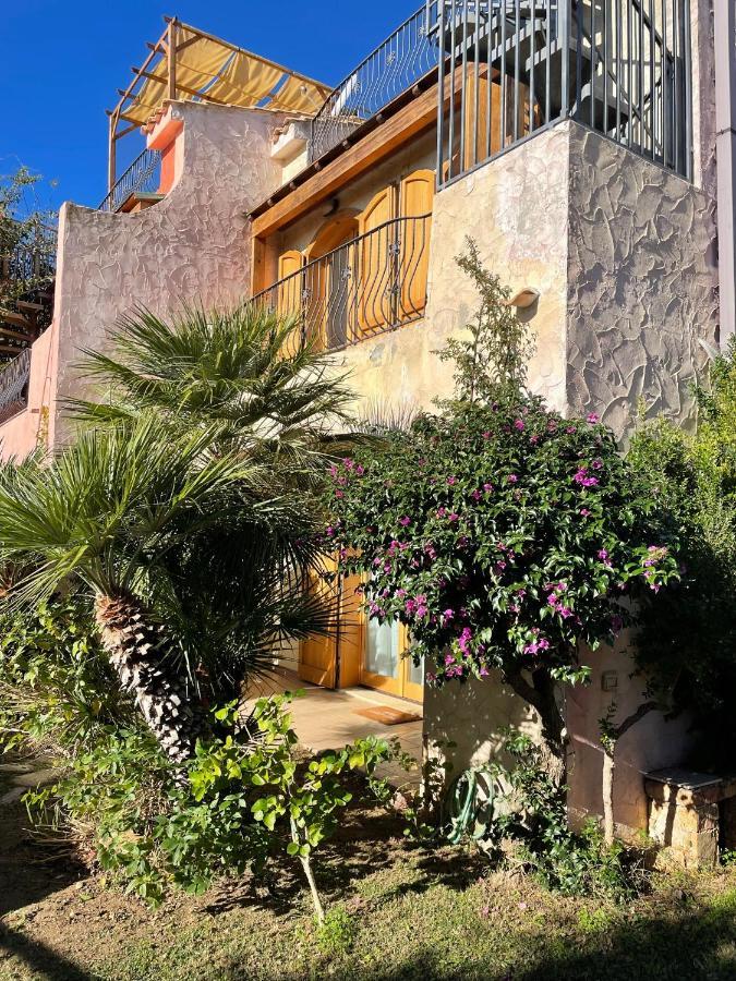 Casa Delle Farfalle Chia Exterior photo